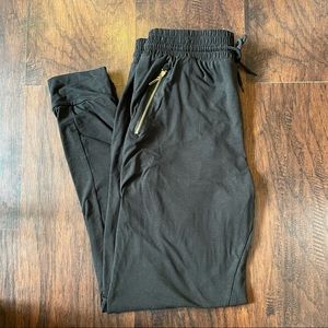 DONATING 12/31 - Women’s Joggers - Black